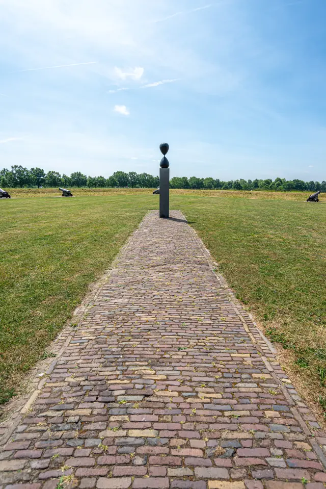 Monument De Zandloper 3