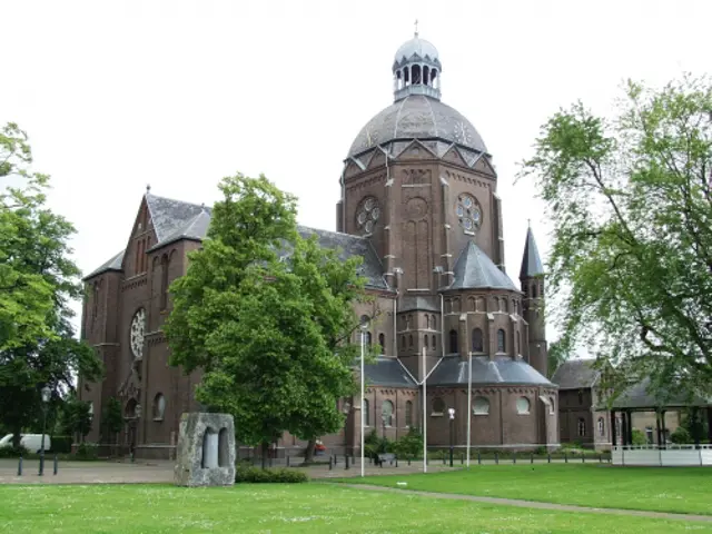 Sint-Bavokerk.jpg