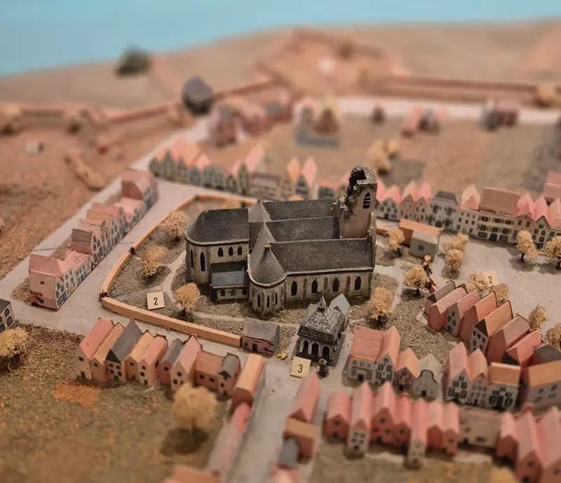 het kasteel van Geertruidenberg in museum de roos.jpeg