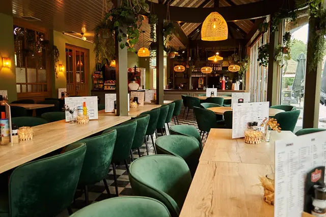 Grandcafé Sands 2.JPG