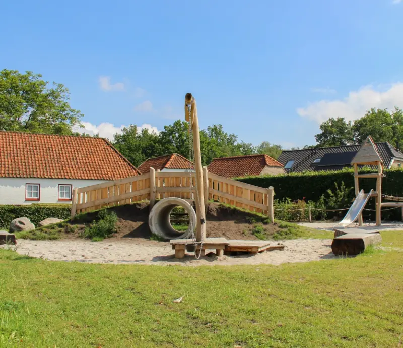 Speeltuin de drie linden.png