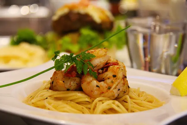 Restaurant Lungo Waalwijk.png