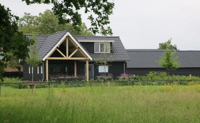 Weideblik vakantiehuisjes.png