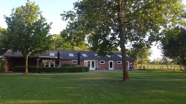 Groepsaccommodatie en scharrelvarkens De Moerderij