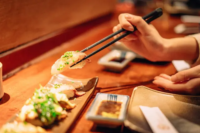 Sushi Uchef Wok.png
