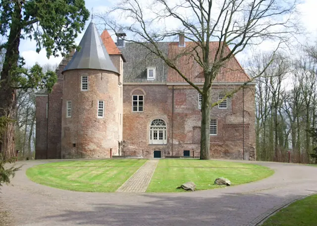 kasteel nederhemert.png