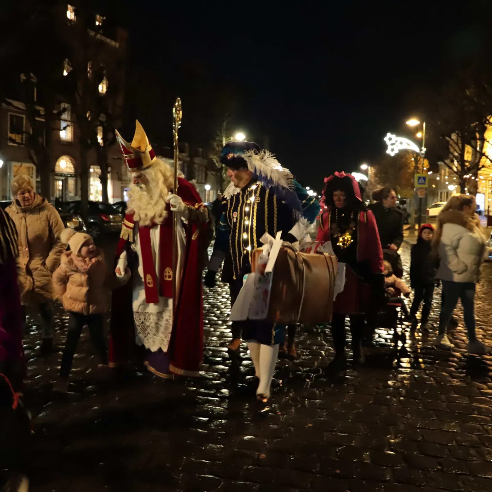Uitzwaaien Sinterklaas-agenda_klein.JPG