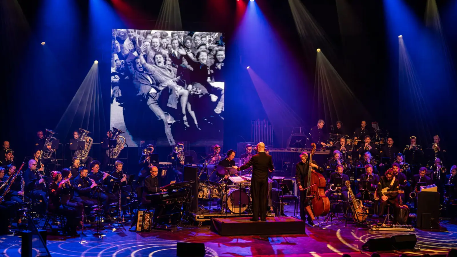 Orkest Koninklijke Luchtmacht & Cantorias