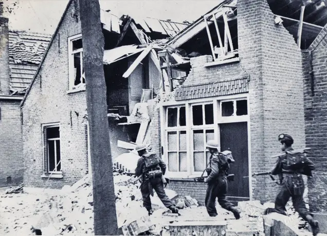 4.3 Schotten in de Gasthuisstraat.jpg