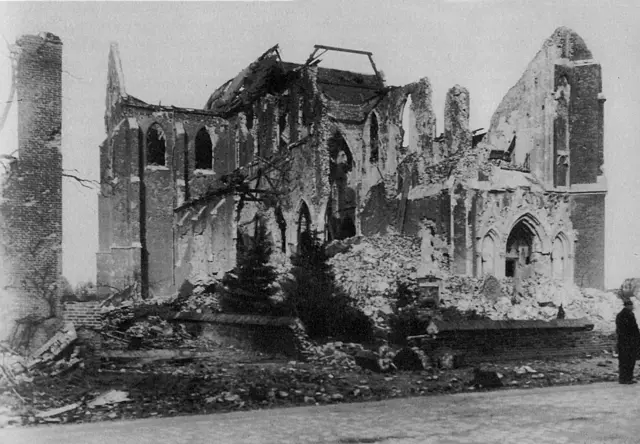 4 kerk drunen.jpg
