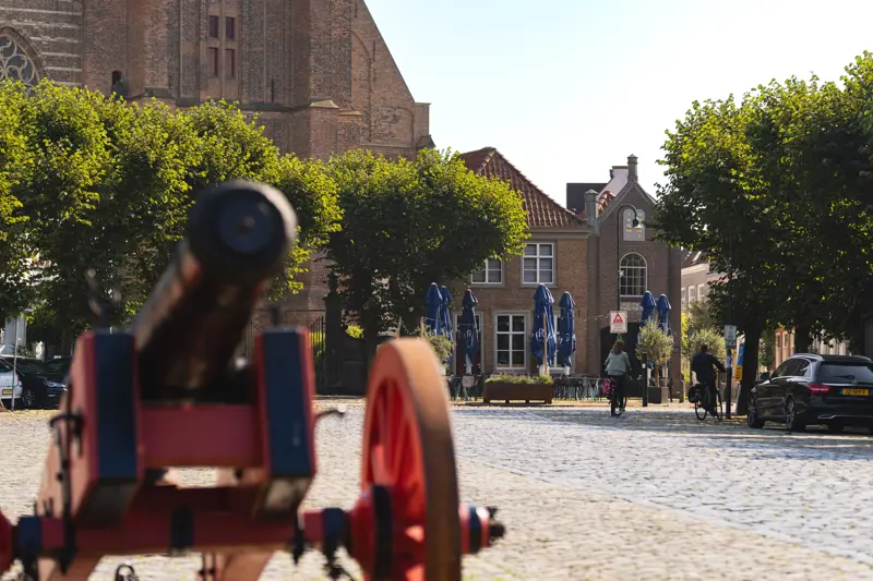 Kanon op de markt, Geertruidenberg