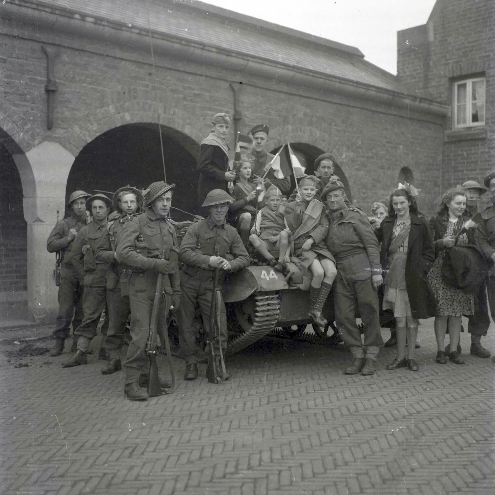 Bevrijdingsroute-SchotseHighlanders_WW.jpg