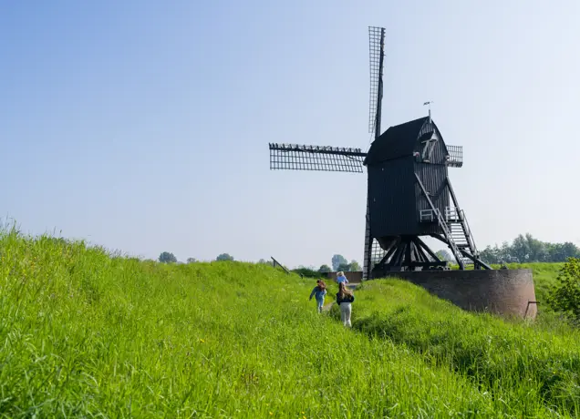 Bij de molen in Heusden vesting