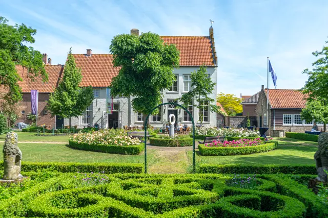 Het Gouverneurshuis 1