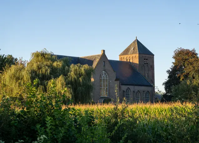 Kerk, Raamsdonk 6
