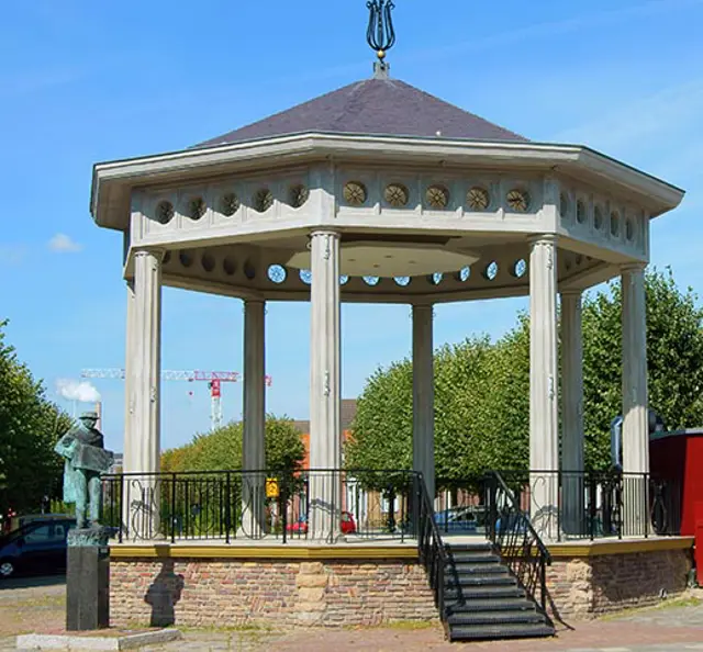 Kiosk Raamsdonksveer.jpg