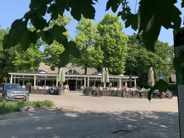 Eetcafé De Rustende Jager 5
