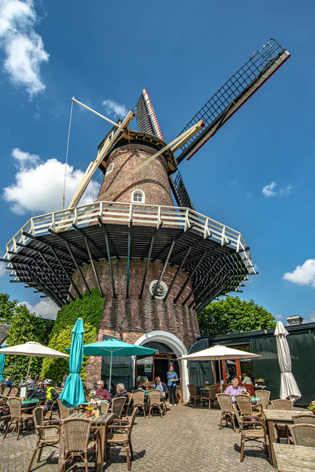 De Emmamolen 1