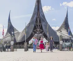 Efteling roodkapje entreegebouw.png