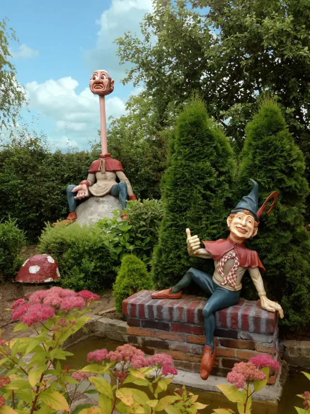nieuwkuijk-mini-efteling-8-2963893801_3343251669.jpeg