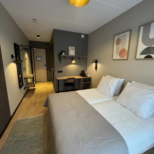 emilia hotelkamer.jpg