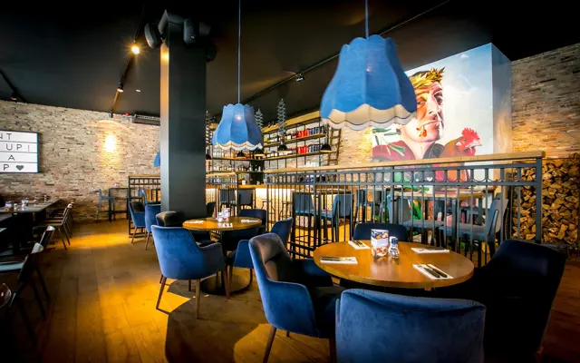 Restaurant Tasty Italy en Sotto.png