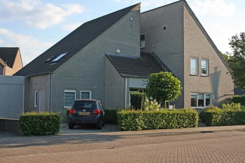 B&B VanAgt.jpg