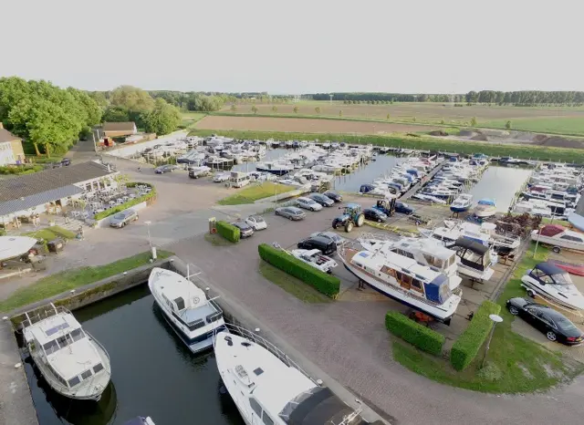 Jachthaven DOK12.jpg