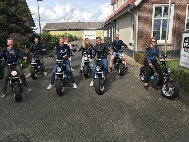 Van den Brandt Verhuur.png