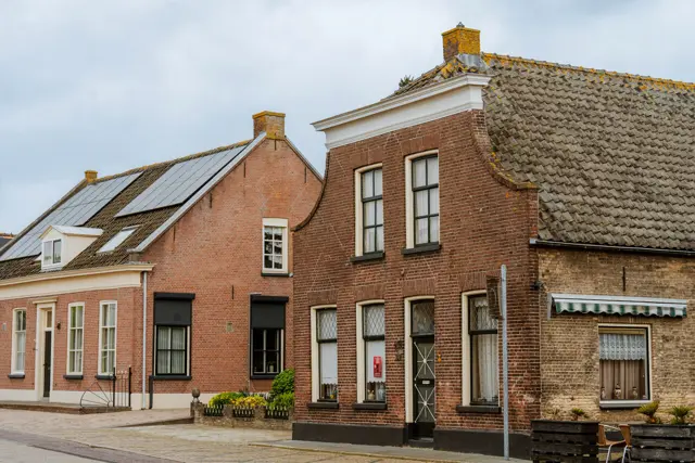 Voormalig huisnijverheid huisje 1.jpg